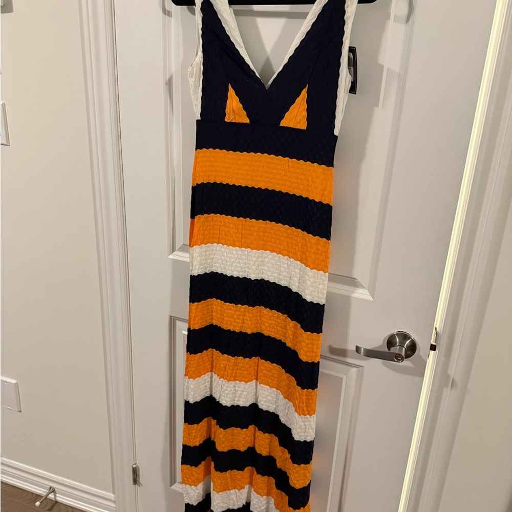 Orange and Black Sleeveless V-Neck Maxi Sundress
